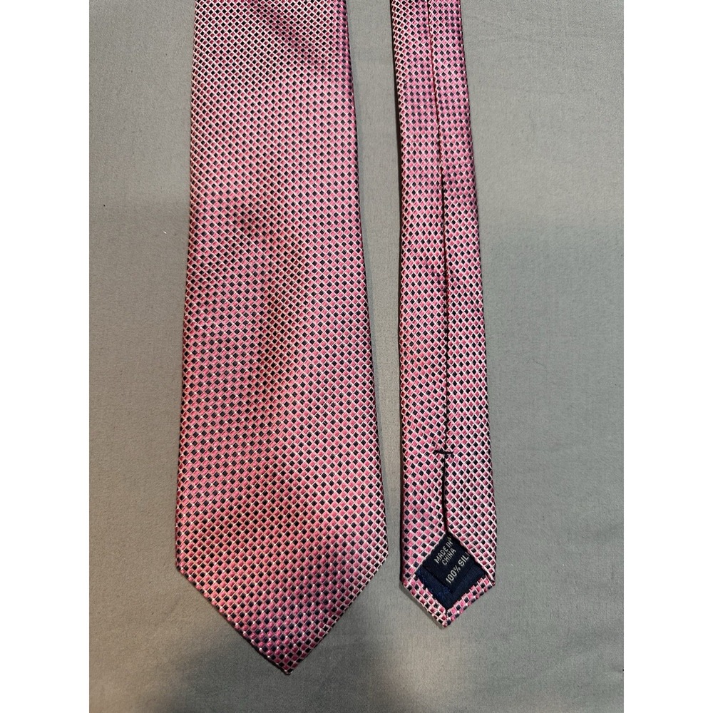 Saddlebred‎ Pink/Blue Diamond Metallic Tie